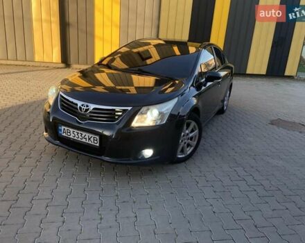 Черный Тойота Авенсис, объемом двигателя 2 л и пробегом 218 тыс. км за 9600 $, фото 1 на Automoto.ua