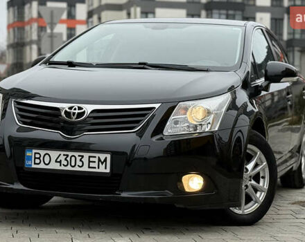Черный Тойота Авенсис, объемом двигателя 2 л и пробегом 300 тыс. км за 8950 $, фото 1 на Automoto.ua