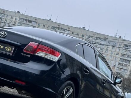 Черный Тойота Авенсис, объемом двигателя 1.8 л и пробегом 221 тыс. км за 7800 $, фото 1 на Automoto.ua