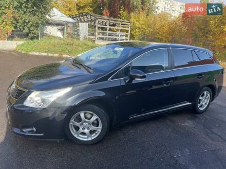 Черный Тойота Авенсис, объемом двигателя 2 л и пробегом 170 тыс. км за 9200 $, фото 1 на Automoto.ua