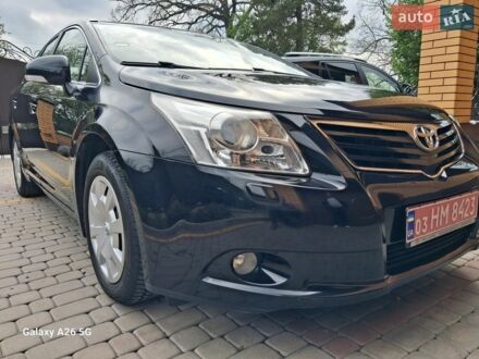 Черный Тойота Авенсис, объемом двигателя 1.6 л и пробегом 247 тыс. км за 9000 $, фото 1 на Automoto.ua