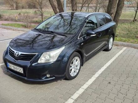 Тойота Авенсіс 2011 у Хмельницькому на Automoto.ua Чорний Тойота Авенсіс, об'ємом двигуна 2.23 л та пробігом 281 тис. км за 9100 $, фото 1 на Automoto.ua