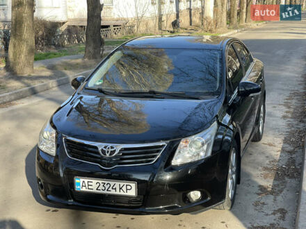 Тойота Авенсіс 2012 у Кам'янське (Дніпродзержинськ) на Automoto.ua Чорний Тойота Авенсіс, об'ємом двигуна 1.8 л та пробігом 147 тис. км за 11300 $, фото 1 на Automoto.ua