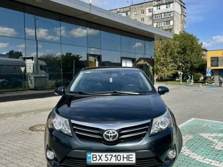 Чорний Тойота Авенсіс, об'ємом двигуна 1.8 л та пробігом 273 тис. км за 8999 $, фото 1 на Automoto.ua