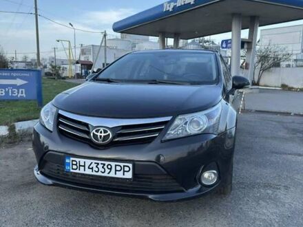 Чорний Тойота Авенсіс, об'ємом двигуна 2 л та пробігом 130 тис. км за 10900 $, фото 1 на Automoto.ua