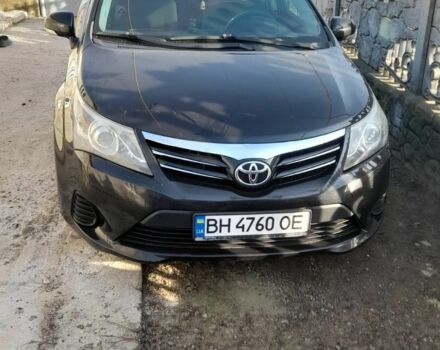 Черный Тойота Авенсис, объемом двигателя 2 л и пробегом 210 тыс. км за 10000 $, фото 1 на Automoto.ua