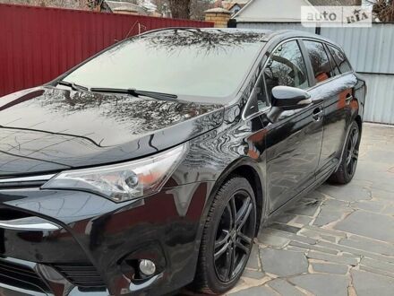 Тойота Авенсіс 2015 у Радомышле на Automoto.ua Чорний Тойота Авенсіс, об'ємом двигуна 2 л та пробігом 156 тис. км за 15699 $, фото 1 на Automoto.ua