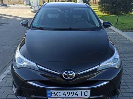 Черный Тойота Авенсис, объемом двигателя 1.6 л и пробегом 120 тыс. км за 13500 $, фото 1 на Automoto.ua