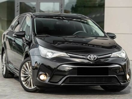 Черный Тойота Авенсис, объемом двигателя 0 л и пробегом 110 тыс. км за 12500 $, фото 1 на Automoto.ua