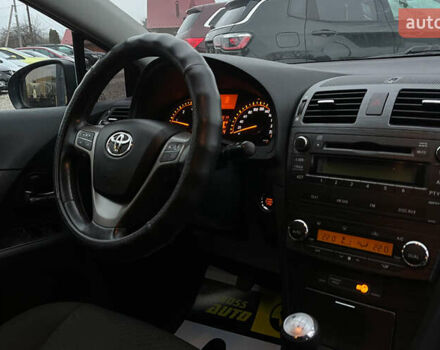 Фіолетовий Тойота Авенсіс, об'ємом двигуна 2.23 л та пробігом 320 тис. км за 8100 $, фото 17 на Automoto.ua