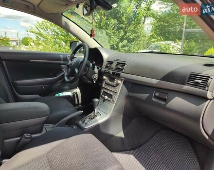 Фиолетовый Тойота Авенсис, объемом двигателя 2 л и пробегом 270 тыс. км за 7500 $, фото 6 на Automoto.ua