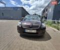 Фиолетовый Тойота Авенсис, объемом двигателя 2 л и пробегом 270 тыс. км за 7500 $, фото 1 на Automoto.ua