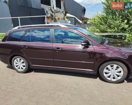 Фиолетовый Тойота Авенсис, объемом двигателя 2 л и пробегом 270 тыс. км за 7500 $, фото 10 на Automoto.ua