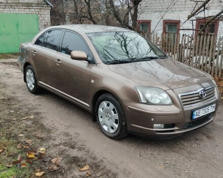 Коричневый Тойота Авенсис, объемом двигателя 2 л и пробегом 236 тыс. км за 5200 $, фото 2 на Automoto.ua