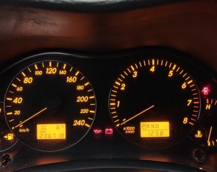 Коричневый Тойота Авенсис, объемом двигателя 2 л и пробегом 236 тыс. км за 5200 $, фото 7 на Automoto.ua