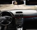 Коричневый Тойота Авенсис, объемом двигателя 2 л и пробегом 236 тыс. км за 5200 $, фото 5 на Automoto.ua