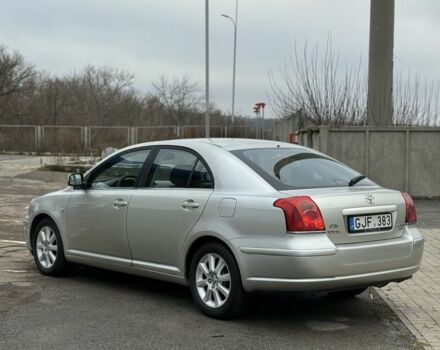 Коричневый Тойота Авенсис, объемом двигателя 2 л и пробегом 280 тыс. км за 3300 $, фото 1 на Automoto.ua