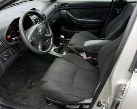 Коричневый Тойота Авенсис, объемом двигателя 2 л и пробегом 280 тыс. км за 3300 $, фото 9 на Automoto.ua