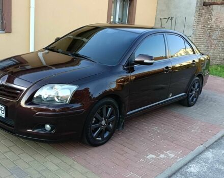 Коричневий Тойота Авенсіс, об'ємом двигуна 1.8 л та пробігом 214 тис. км за 8000 $, фото 1 на Automoto.ua