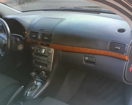 Коричневий Тойота Авенсіс, об'ємом двигуна 1.8 л та пробігом 214 тис. км за 8000 $, фото 4 на Automoto.ua