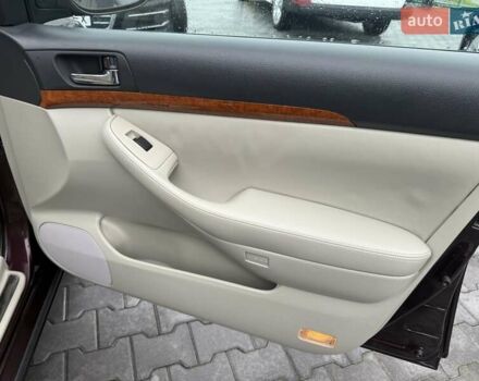 Коричневый Тойота Авенсис, объемом двигателя 2 л и пробегом 139 тыс. км за 8600 $, фото 9 на Automoto.ua