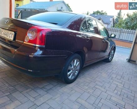 Коричневый Тойота Авенсис, объемом двигателя 1.79 л и пробегом 222 тыс. км за 7000 $, фото 2 на Automoto.ua