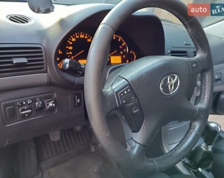 Коричневый Тойота Авенсис, объемом двигателя 1.79 л и пробегом 222 тыс. км за 7000 $, фото 9 на Automoto.ua