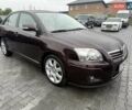 Коричневый Тойота Авенсис, объемом двигателя 2 л и пробегом 139 тыс. км за 8600 $, фото 3 на Automoto.ua
