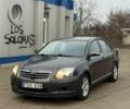 Коричневый Тойота Авенсис, объемом двигателя 2 л и пробегом 200 тыс. км за 3300 $, фото 6 на Automoto.ua