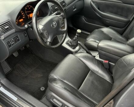 Коричневый Тойота Авенсис, объемом двигателя 2 л и пробегом 200 тыс. км за 3300 $, фото 7 на Automoto.ua