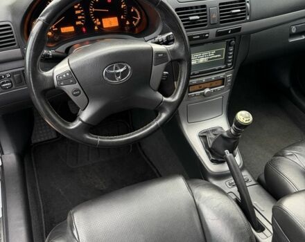 Коричневый Тойота Авенсис, объемом двигателя 2 л и пробегом 200 тыс. км за 3300 $, фото 11 на Automoto.ua