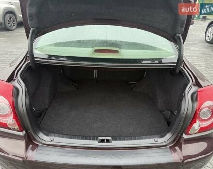 Коричневый Тойота Авенсис, объемом двигателя 2 л и пробегом 139 тыс. км за 8600 $, фото 15 на Automoto.ua