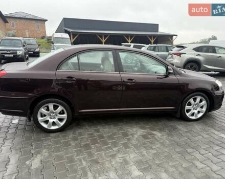 Коричневый Тойота Авенсис, объемом двигателя 2 л и пробегом 139 тыс. км за 8600 $, фото 4 на Automoto.ua