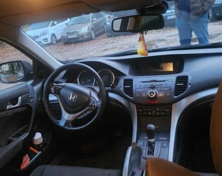 Коричневый Тойота Авенсис, объемом двигателя 2 л и пробегом 275 тыс. км за 3596 $, фото 3 на Automoto.ua