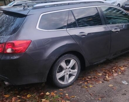 Коричневый Тойота Авенсис, объемом двигателя 2 л и пробегом 275 тыс. км за 3596 $, фото 2 на Automoto.ua