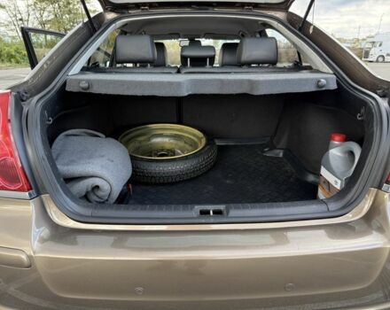 Коричневий Тойота Авенсіс, об'ємом двигуна 2 л та пробігом 370 тис. км за 6500 $, фото 11 на Automoto.ua