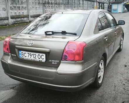 Коричневый Тойота Авенсис, объемом двигателя 2 л и пробегом 370 тыс. км за 4500 $, фото 3 на Automoto.ua
