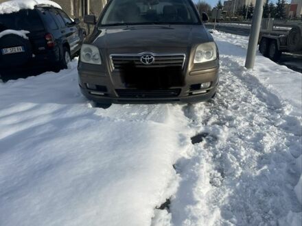 Коричневий Тойота Авенсіс, об'ємом двигуна 2 л та пробігом 300 тис. км за 1850 $, фото 1 на Automoto.ua
