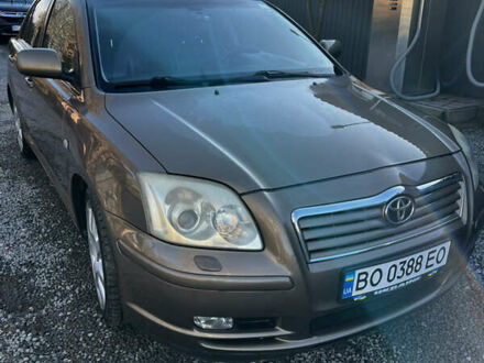 Коричневый Тойота Авенсис, объемом двигателя 2 л и пробегом 346 тыс. км за 5999 $, фото 1 на Automoto.ua