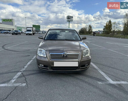 Коричневый Тойота Авенсис, объемом двигателя 2 л и пробегом 370 тыс. км за 6800 $, фото 1 на Automoto.ua