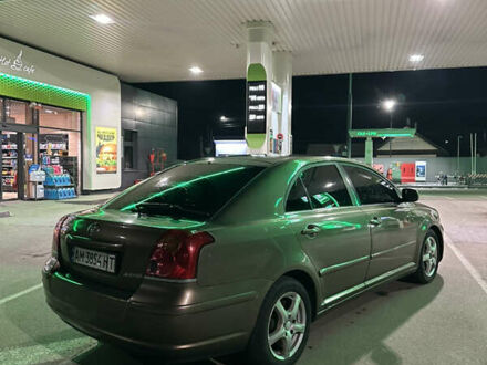 Коричневый Тойота Авенсис, объемом двигателя 2.23 л и пробегом 313 тыс. км за 5200 $, фото 1 на Automoto.ua