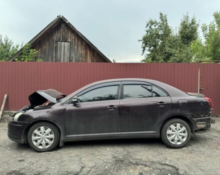 Коричневый Тойота Авенсис, объемом двигателя 1.79 л и пробегом 340 тыс. км за 3000 $, фото 1 на Automoto.ua