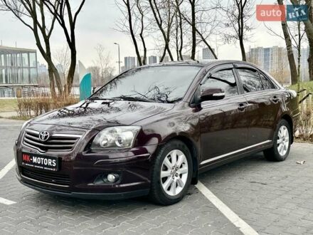 Коричневый Тойота Авенсис, объемом двигателя 2 л и пробегом 162 тыс. км за 7700 $, фото 1 на Automoto.ua
