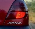 Красный Тойота Авенсис, объемом двигателя 2 л и пробегом 314 тыс. км за 3800 $, фото 4 на Automoto.ua