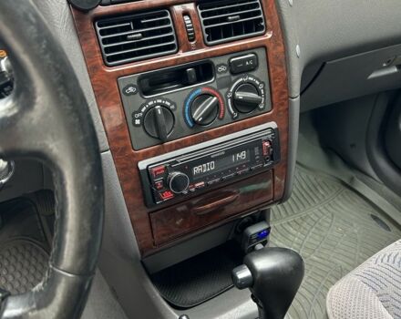 Красный Тойота Авенсис, объемом двигателя 1.8 л и пробегом 306 тыс. км за 3500 $, фото 3 на Automoto.ua