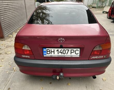Красный Тойота Авенсис, объемом двигателя 1.8 л и пробегом 306 тыс. км за 3500 $, фото 7 на Automoto.ua