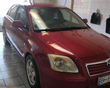 Червоний Тойота Авенсіс, об'ємом двигуна 2 л та пробігом 260 тис. км за 5200 $, фото 1 на Automoto.ua
