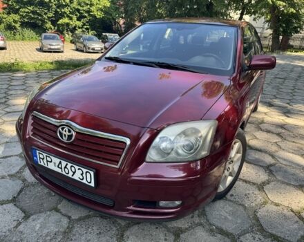 Червоний Тойота Авенсіс, об'ємом двигуна 2 л та пробігом 322 тис. км за 2450 $, фото 1 на Automoto.ua