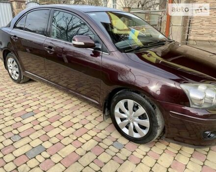 Красный Тойота Авенсис, объемом двигателя 1.79 л и пробегом 180 тыс. км за 7300 $, фото 5 на Automoto.ua
