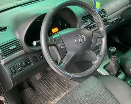 Красный Тойота Авенсис, объемом двигателя 2.23 л и пробегом 288 тыс. км за 5800 $, фото 4 на Automoto.ua